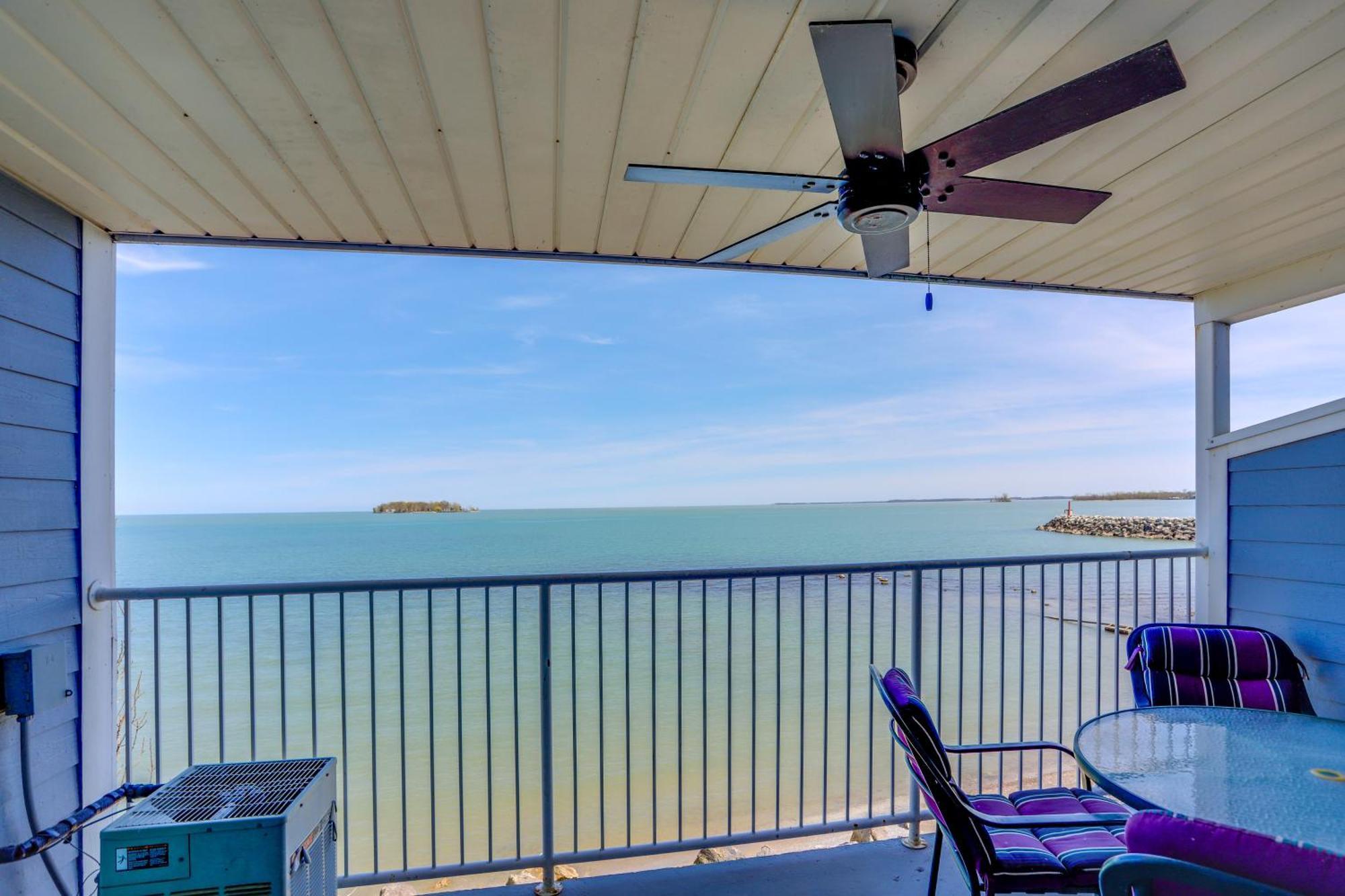 Cozy Middle Bass Island Getaway On Lake Eerie! 풋인베이 외부 사진